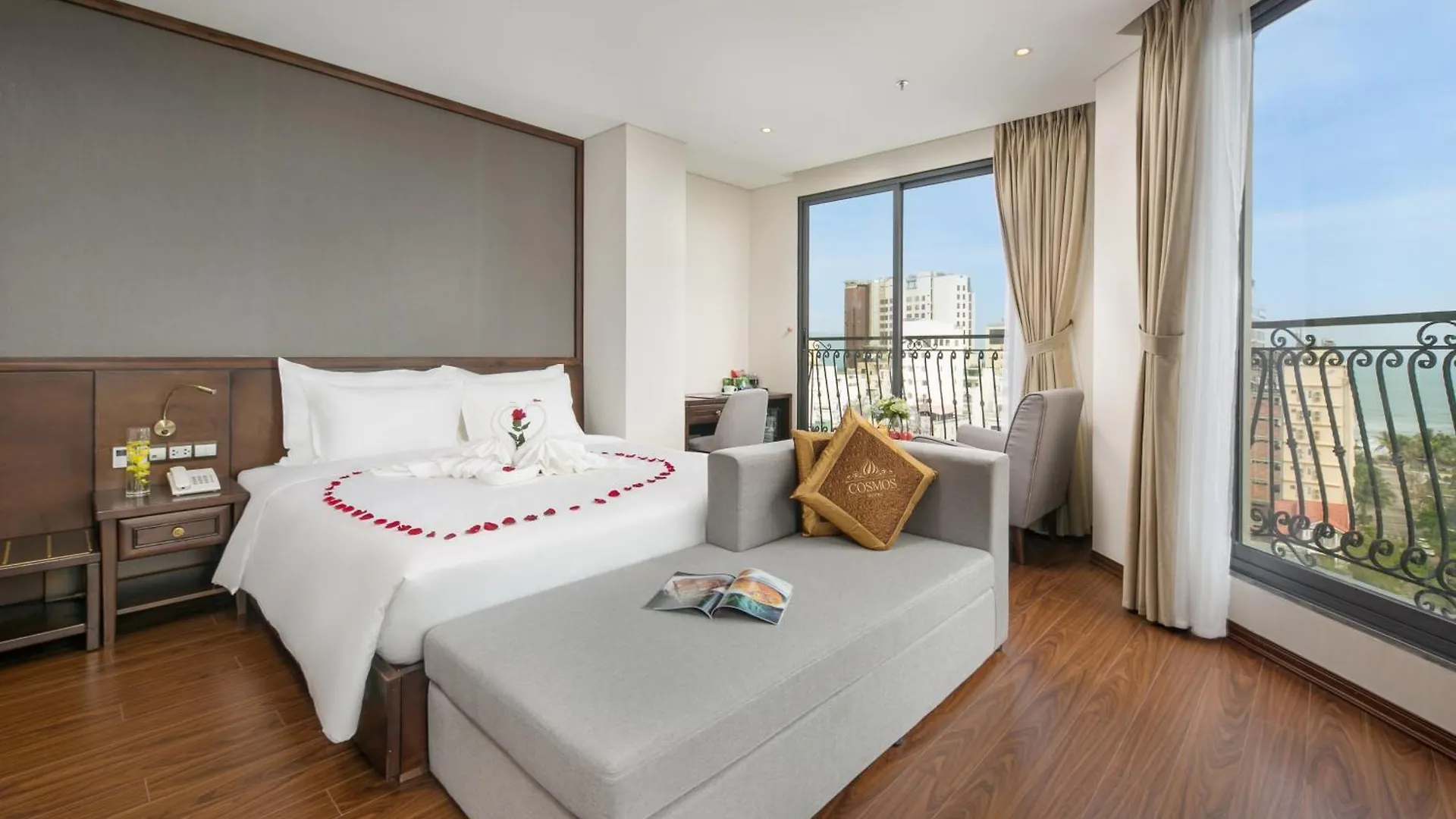****  Cosmos Hotel Danang Вьетнам