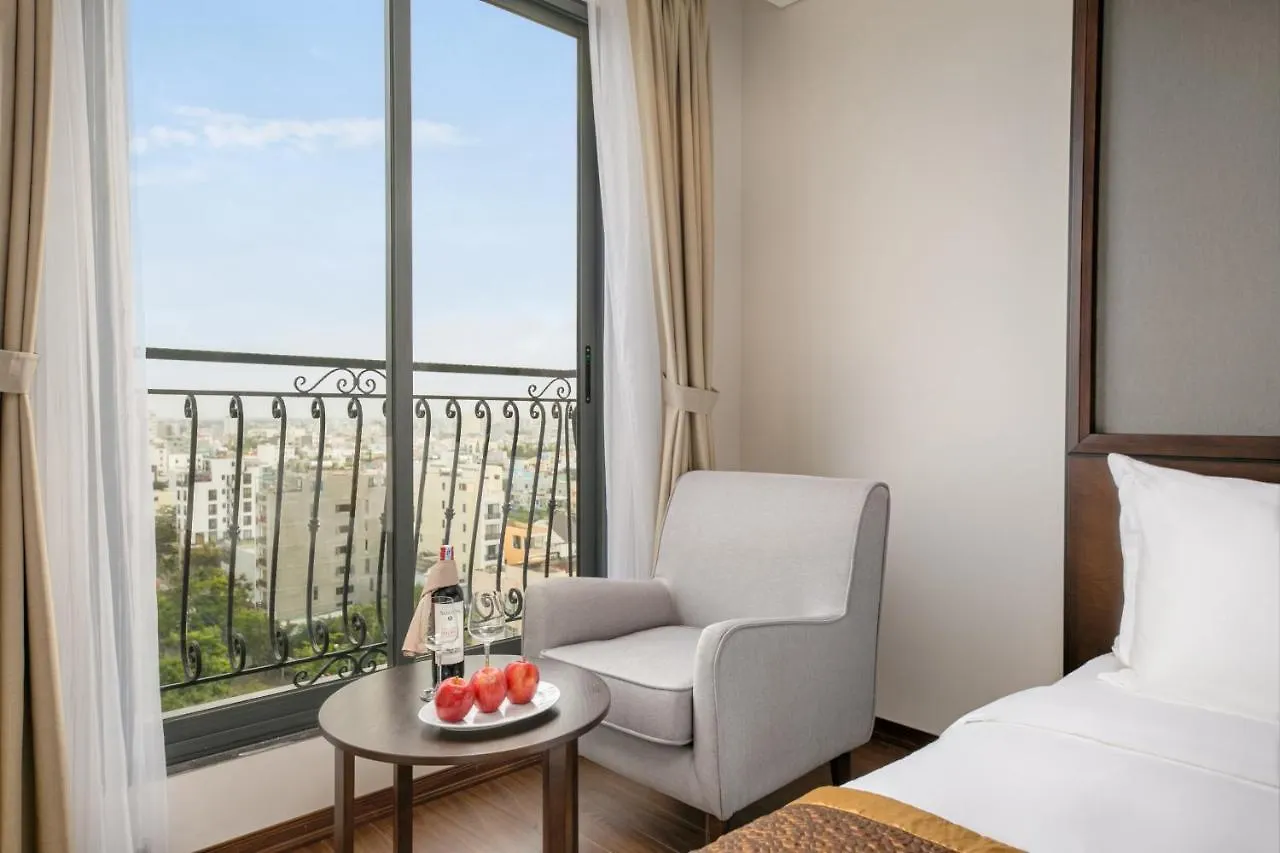 Cosmos Hotel Danang